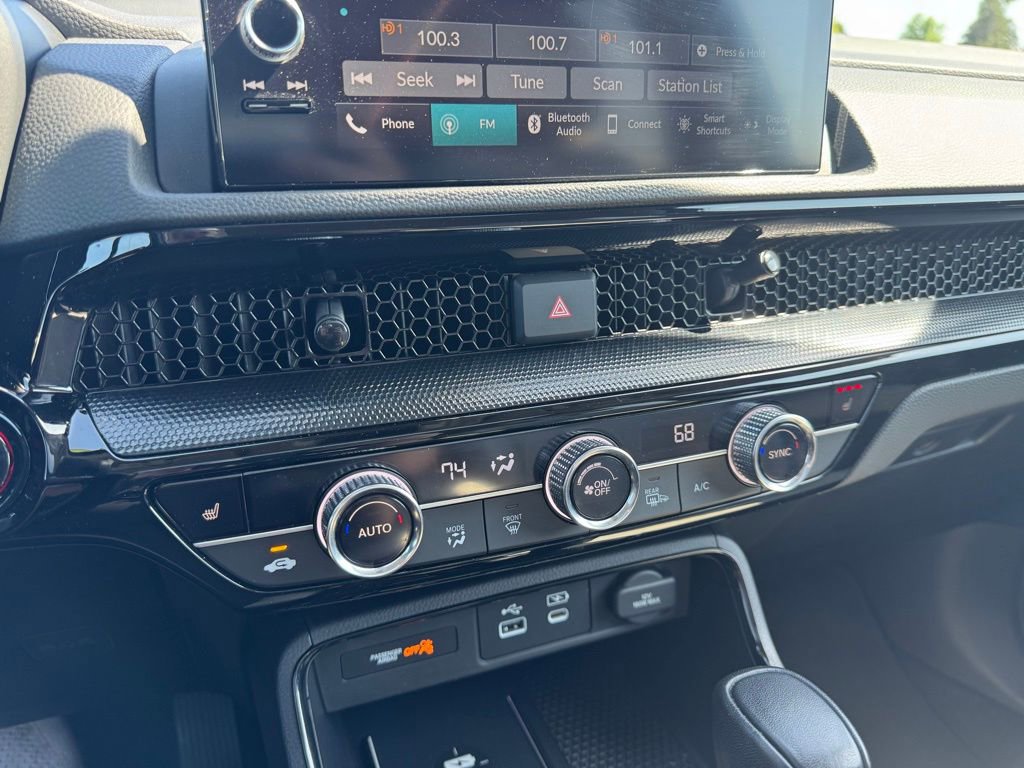 Used 2023 Honda CR-V EX-L image 13