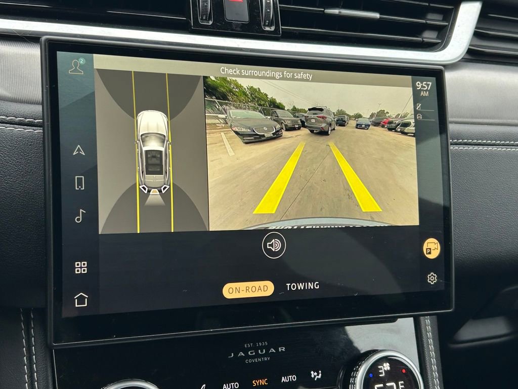 Used 2024 Jaguar F-PACE R-Dynamic S image 37