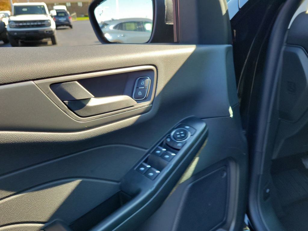 New 2026 Ford Escape Active w/ Cold Weather Package image 19
