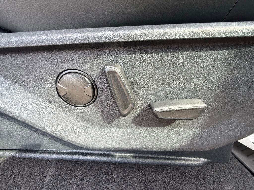 New 2026 Ford Expedition Active AWD/4WD image 31
