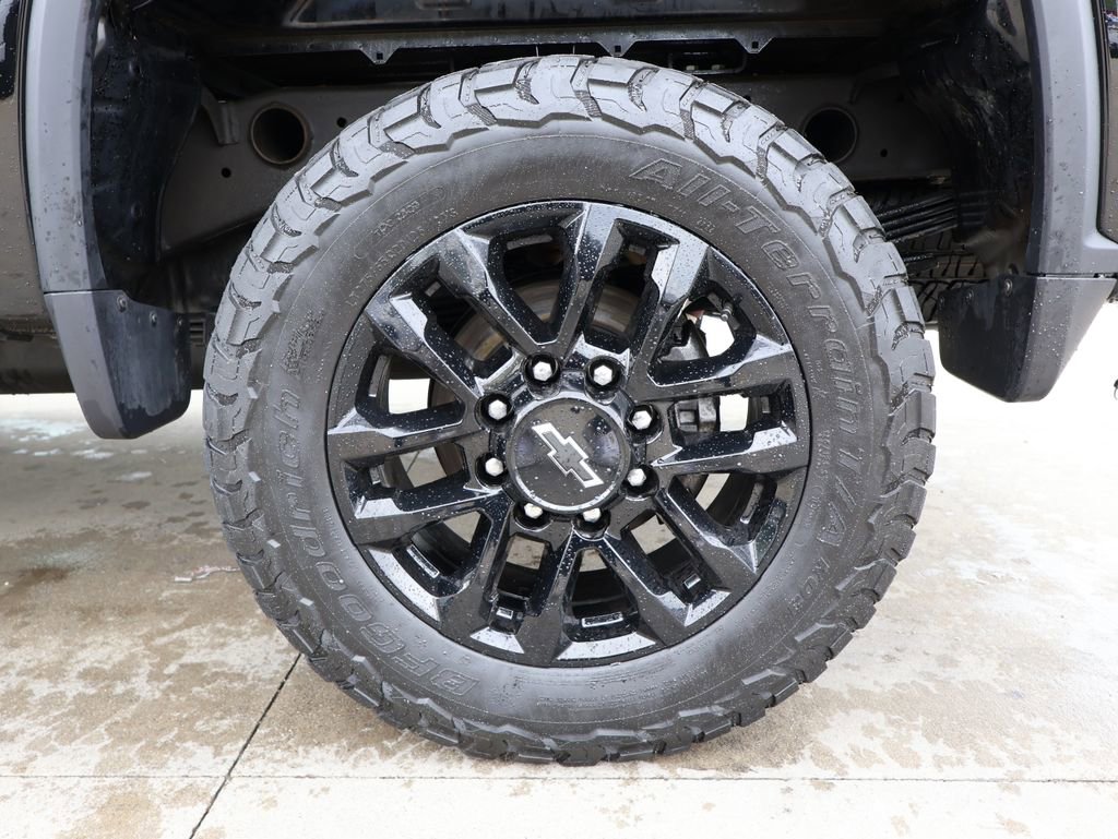 Used 2025 Chevrolet Silverado 2500 LT w/ Trail Boss Package AWD/4WD image 45