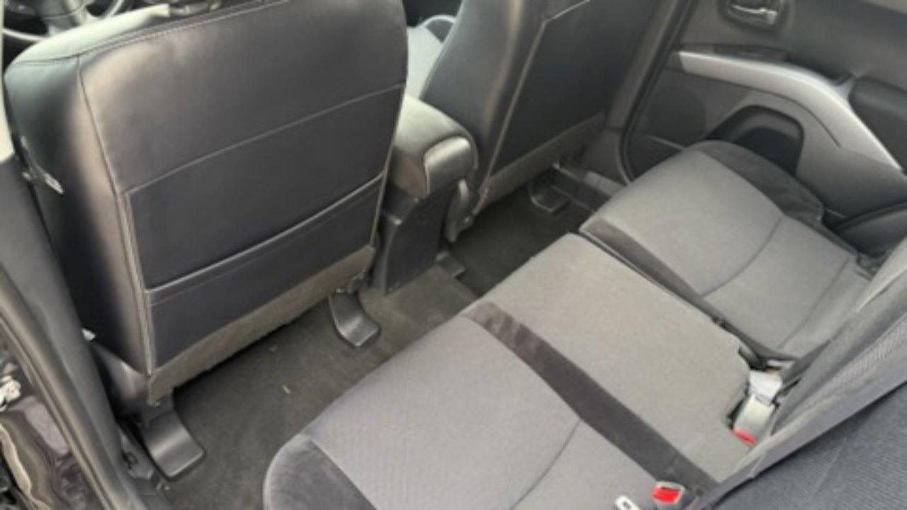 Used 2012 Mitsubishi Outlander SE image 12