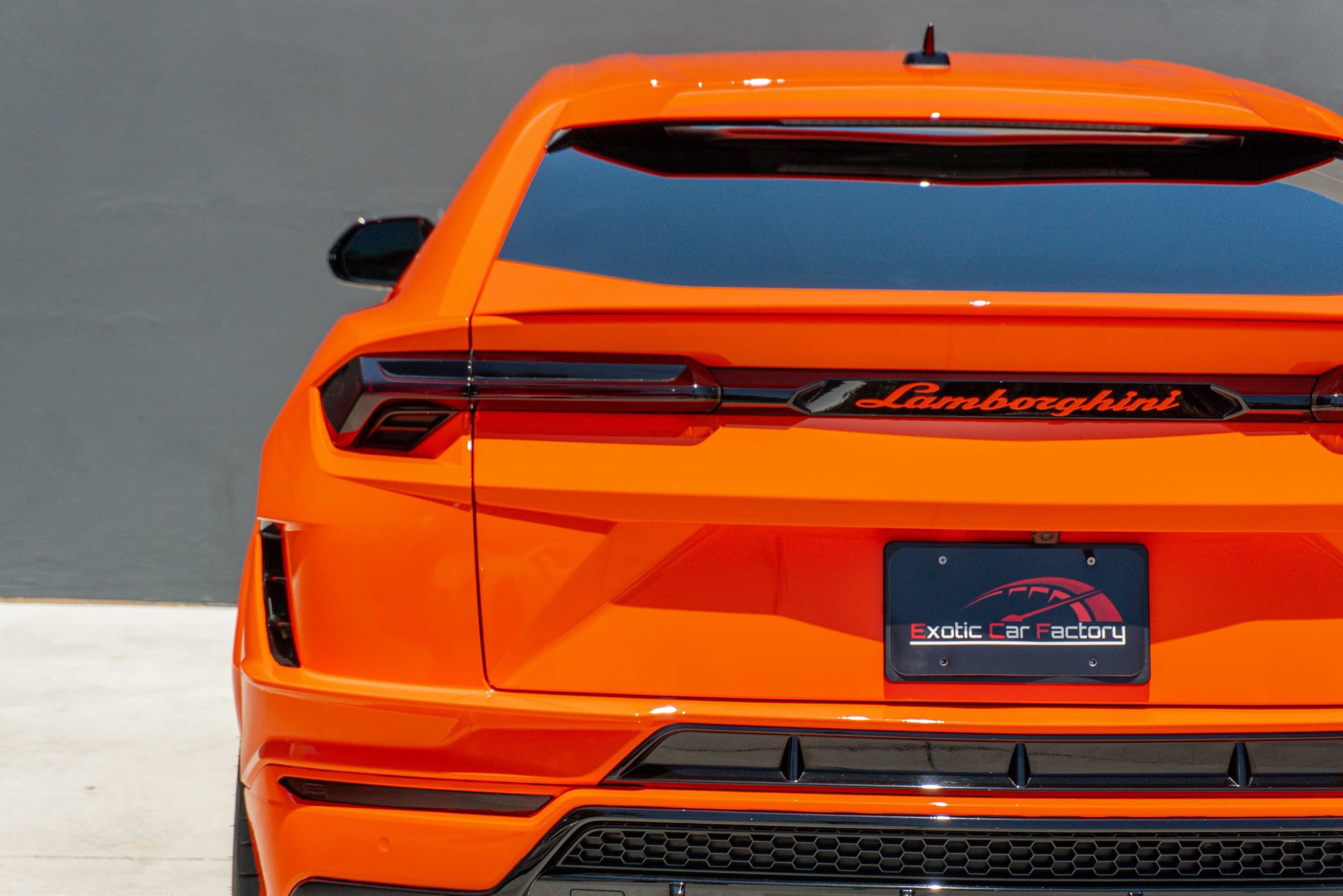 Used 2023 Lamborghini Urus S AWD/4WD image 42