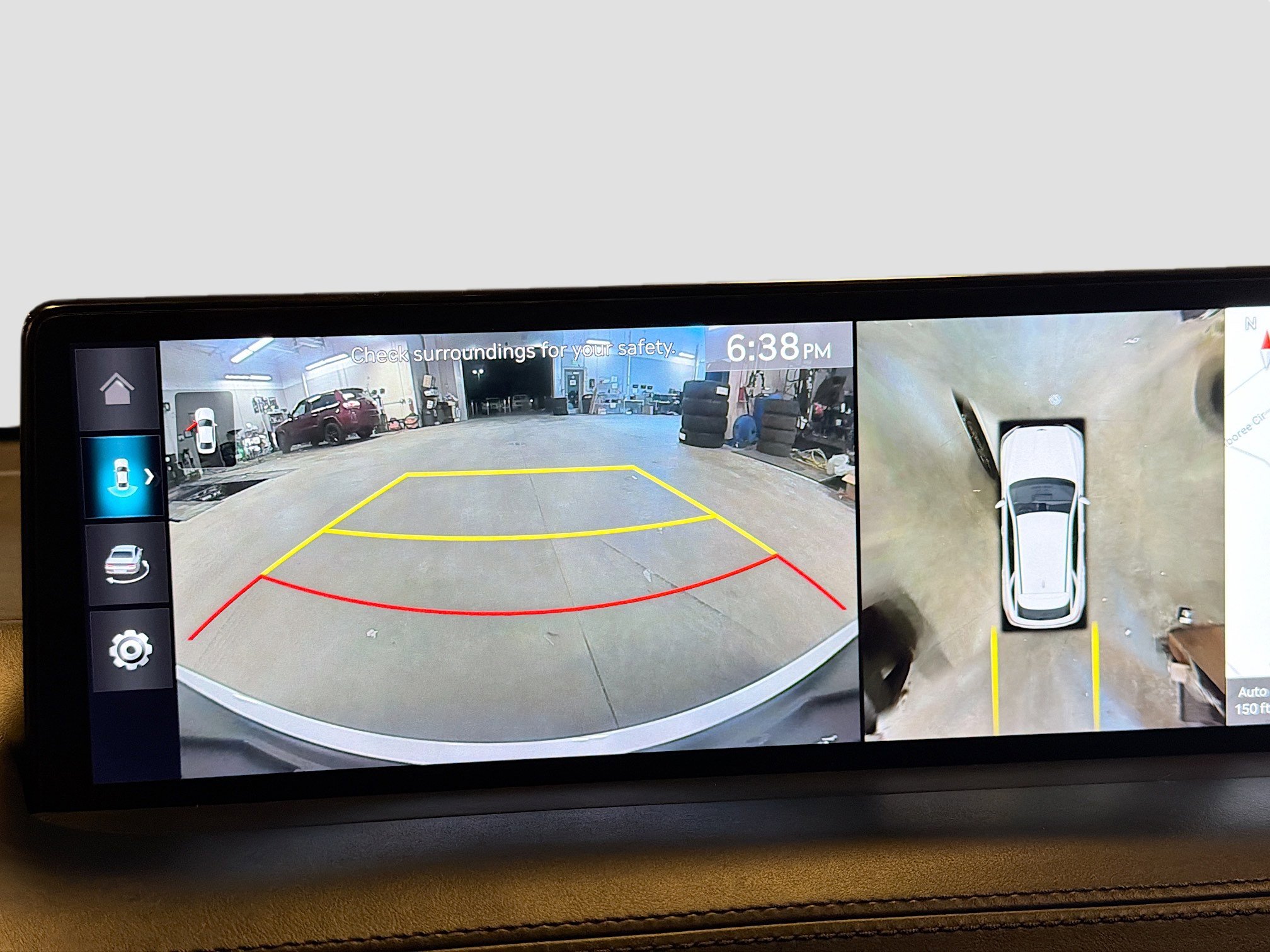 Used 2023 Genesis GV70 2.5T w/ Sport Prestige Package image 23