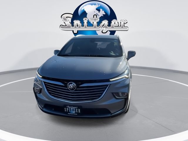 Used 2024 Buick Enclave Essence w/ Technology Package image 3