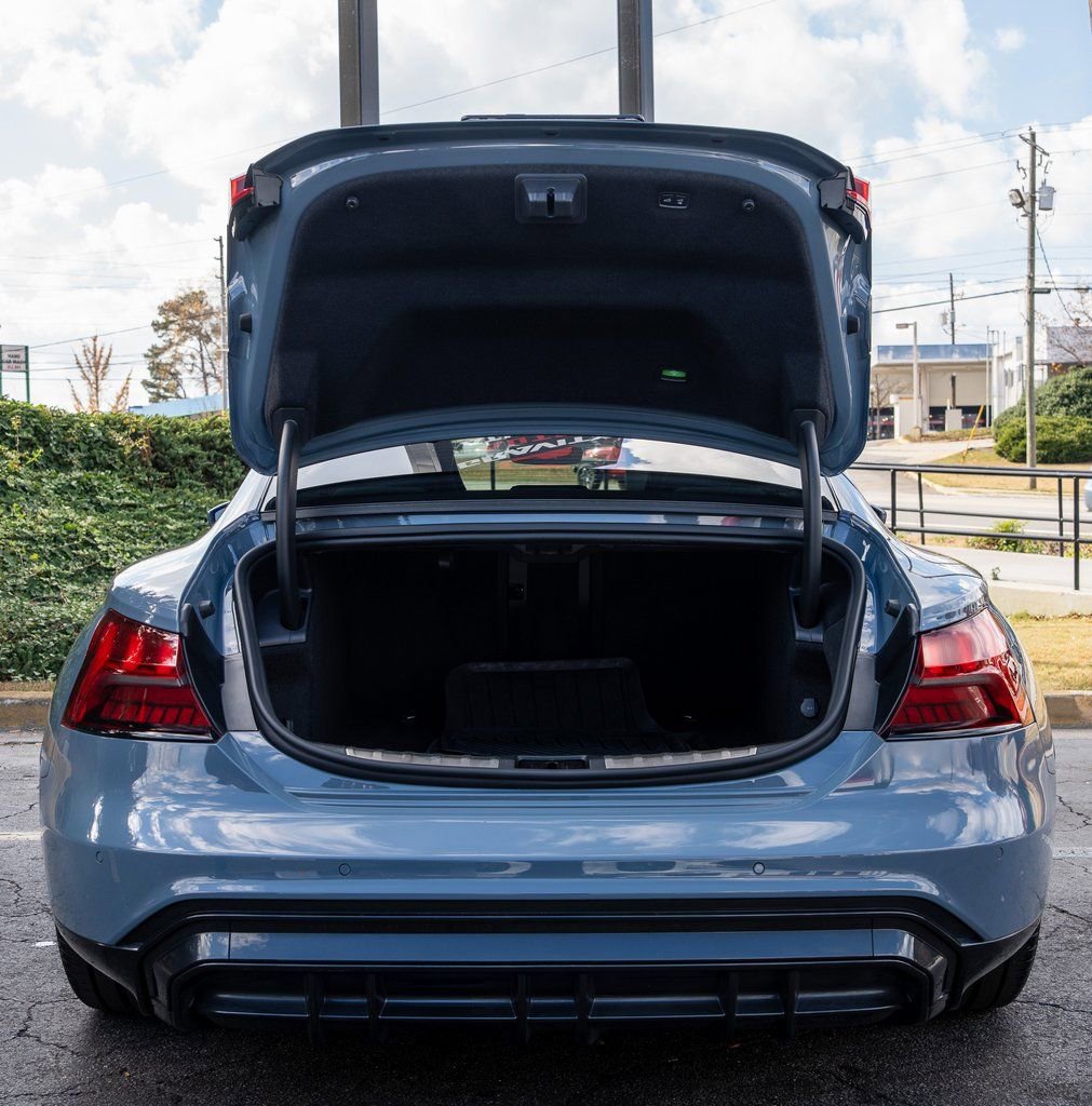 Used 2023 Audi e-tron GT Premium Plus image 25