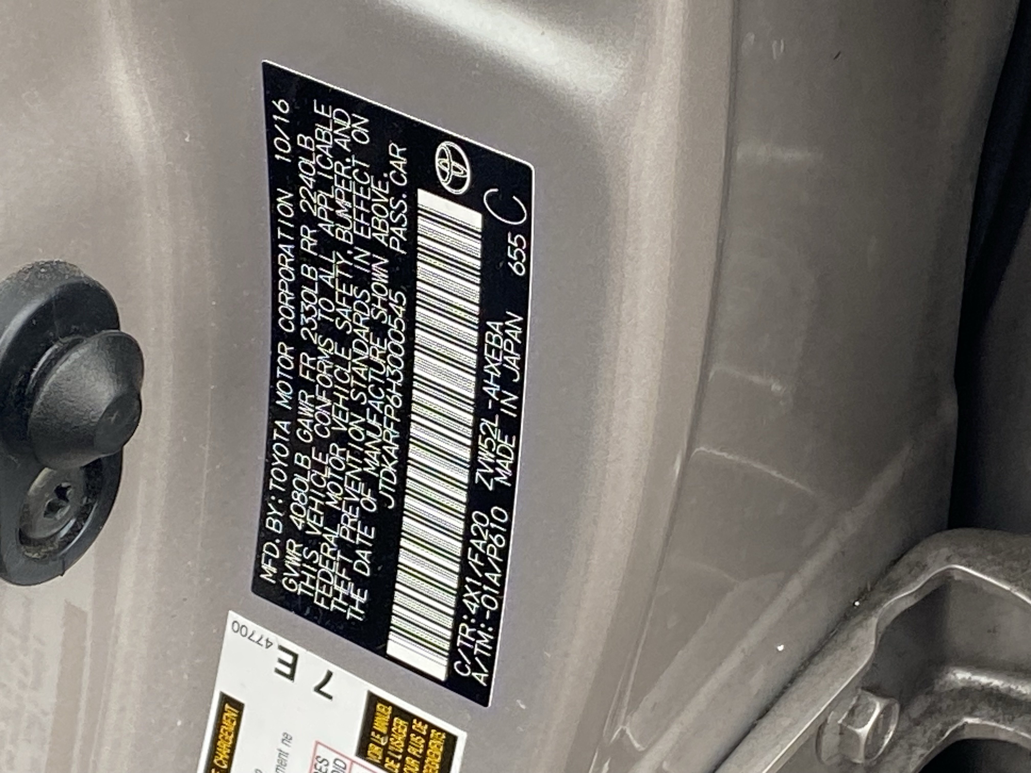 Certified 2017 Toyota Prius Prime Plus FWD image 9