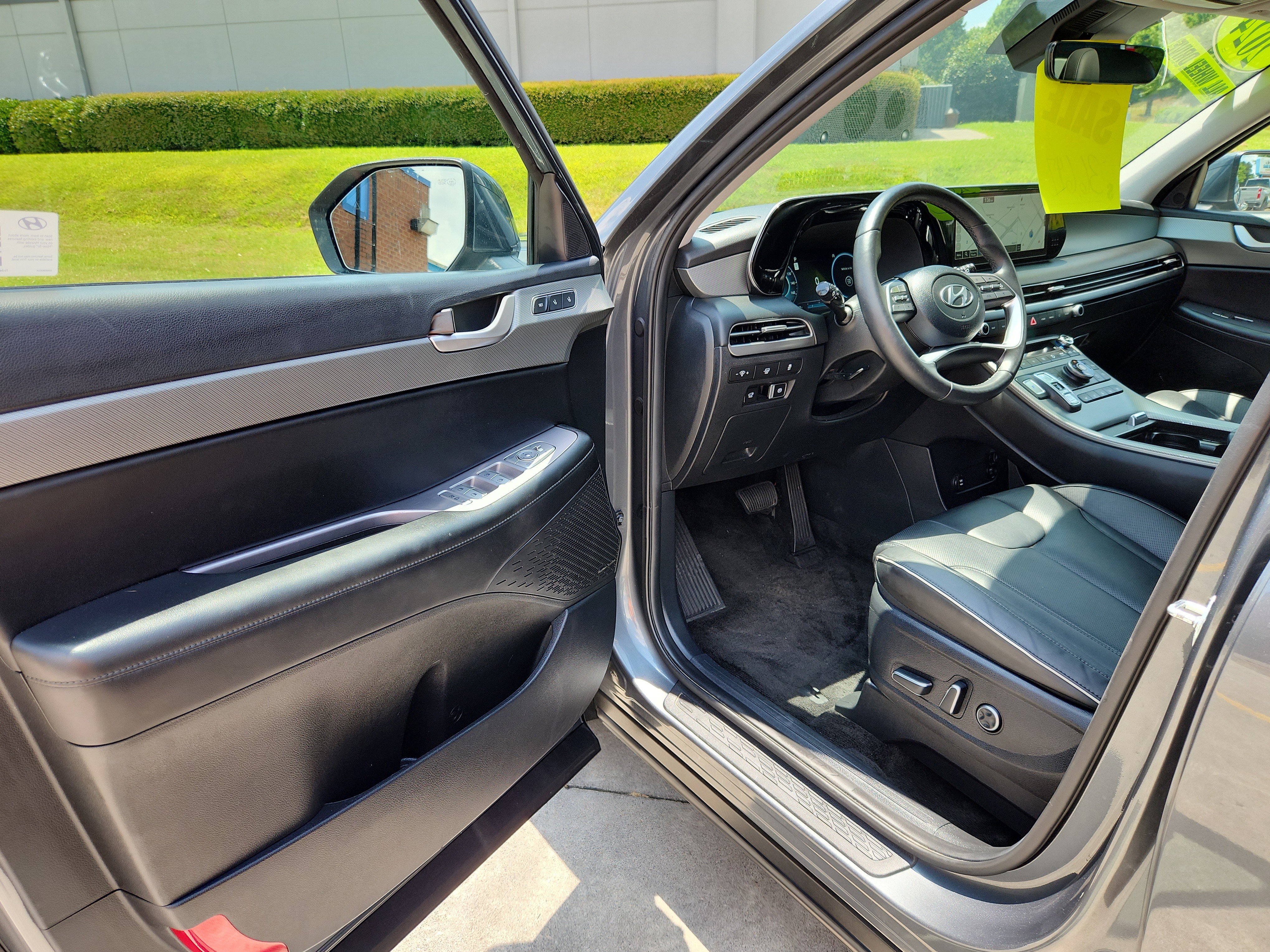 Used 2024 Hyundai Palisade SEL image 20