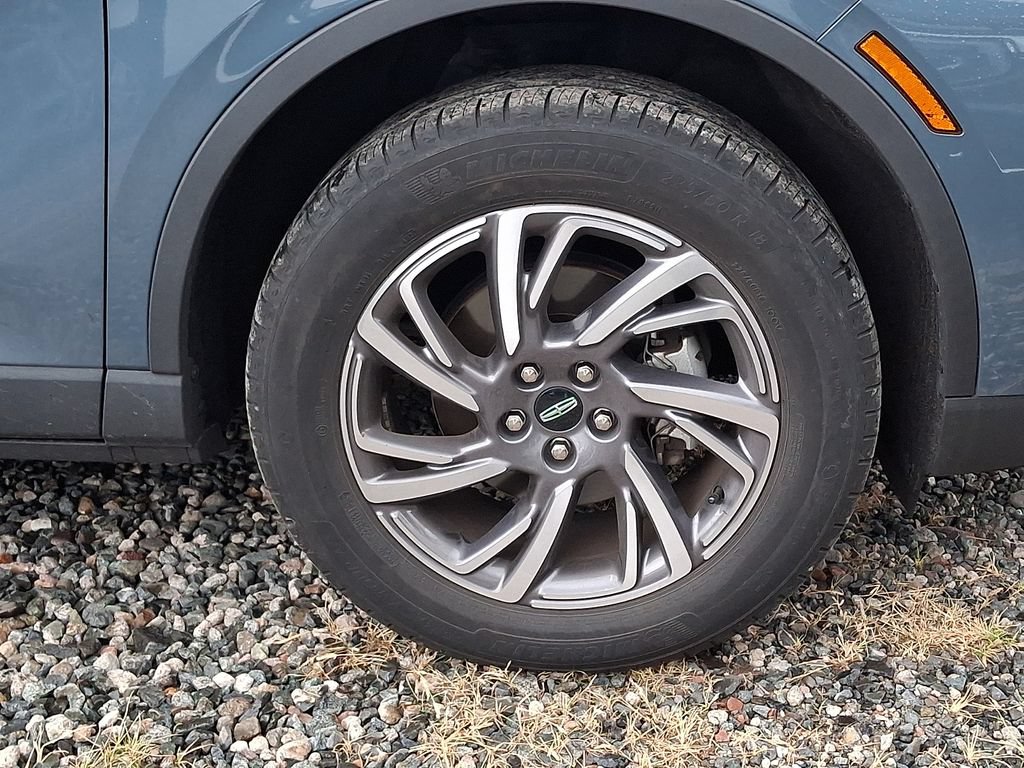 Used 2023 Lincoln Corsair AWD image 33