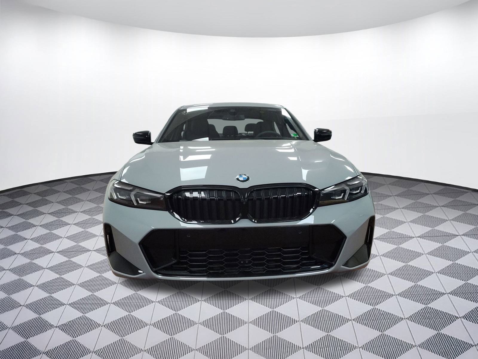 New 2026 BMW 330i xDrive Sedan w/ M Sport Package image 5