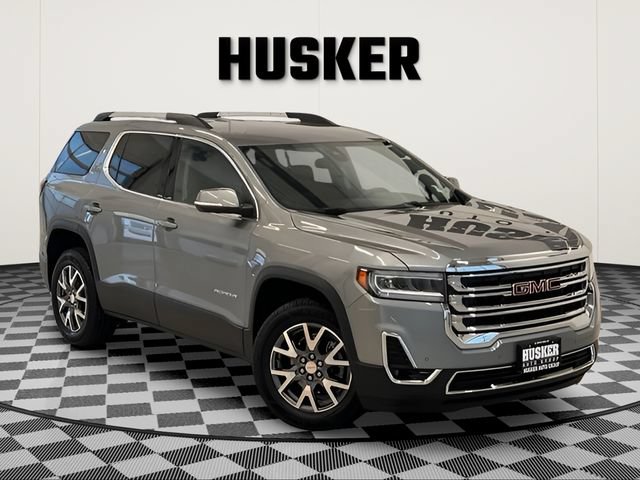 Used 2023 GMC Acadia SLT AWD/4WD image 1