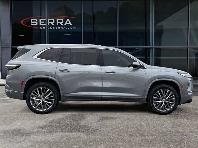 Used 2025 Buick Enclave Avenir w/ Super Cruise Package FWD image 5