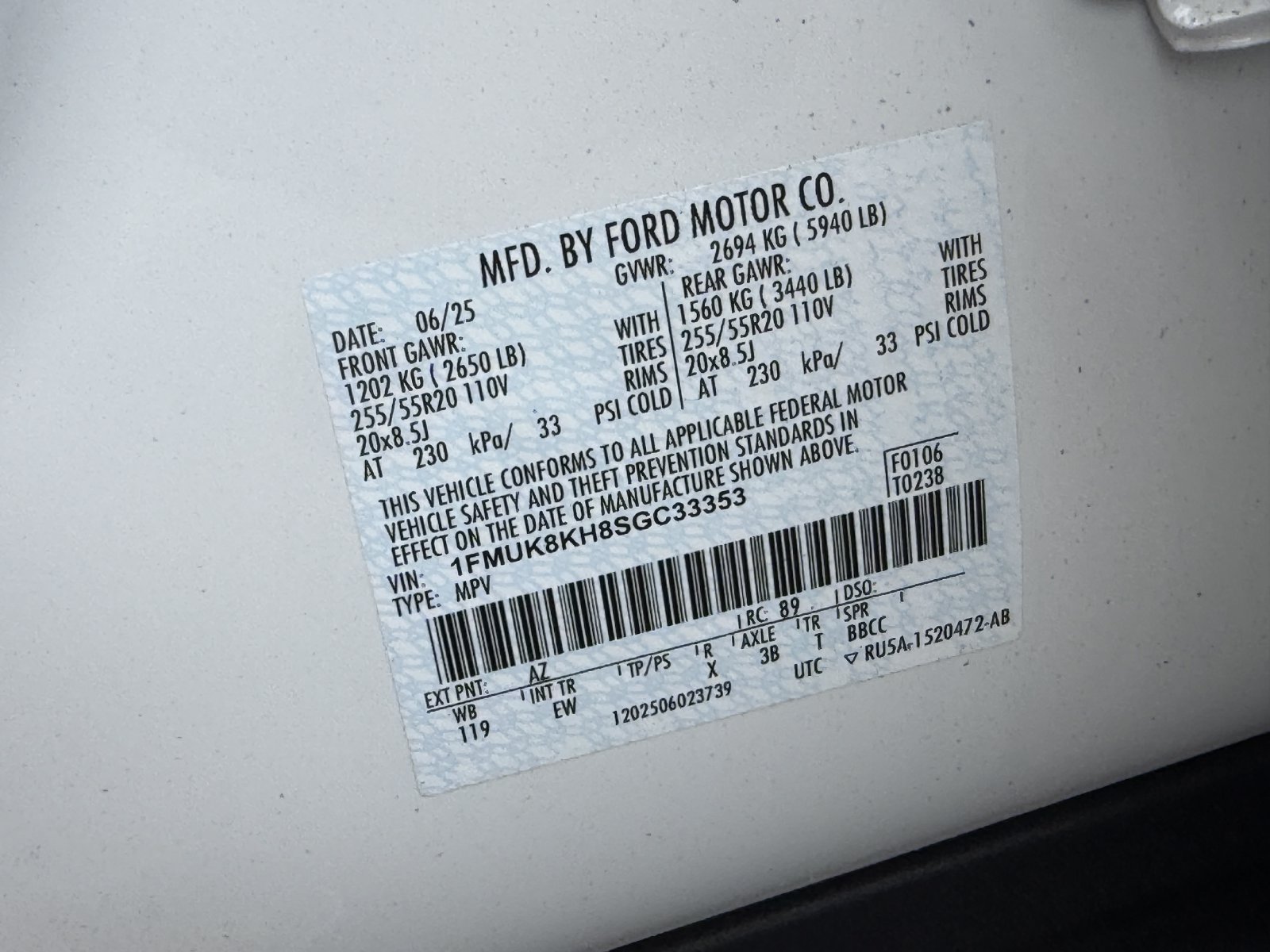 Certified 2025 Ford Explorer ST-Line AWD/4WD image 38
