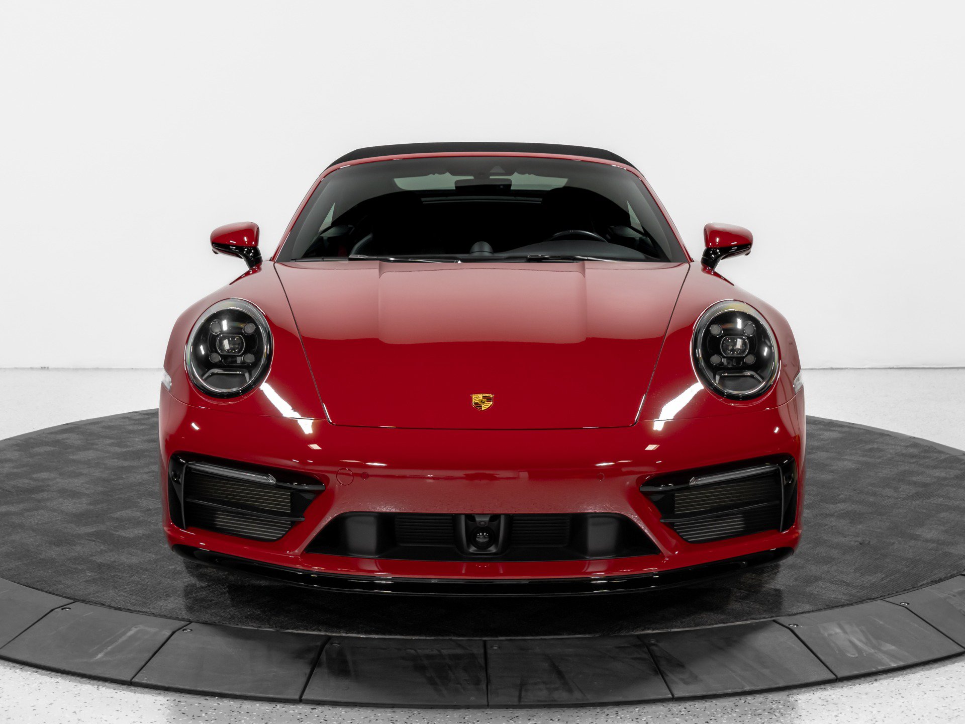 Used 2023 Porsche 911 Carrera 4S AWD/4WD image 25