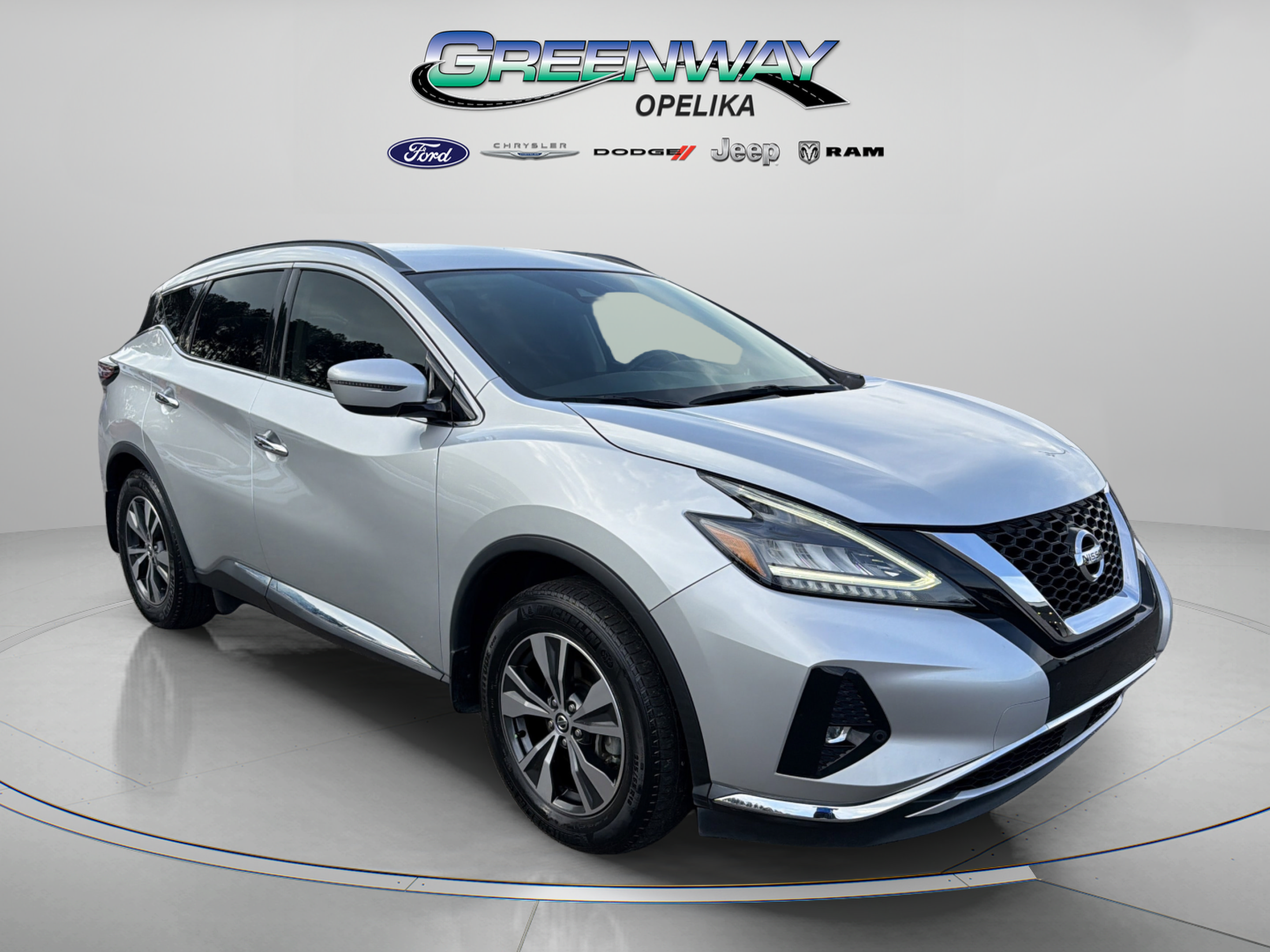 Used 2022 Nissan Murano SV w/ Cargo Package FWD image 1