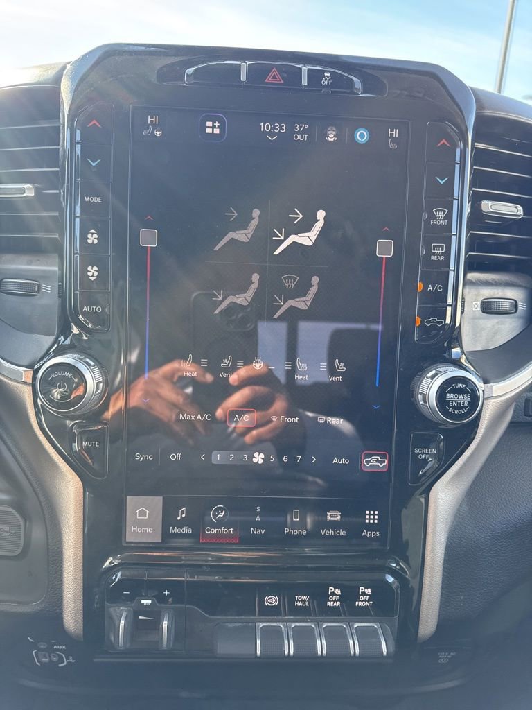 Used 2024 RAM 2500 Laramie image 18