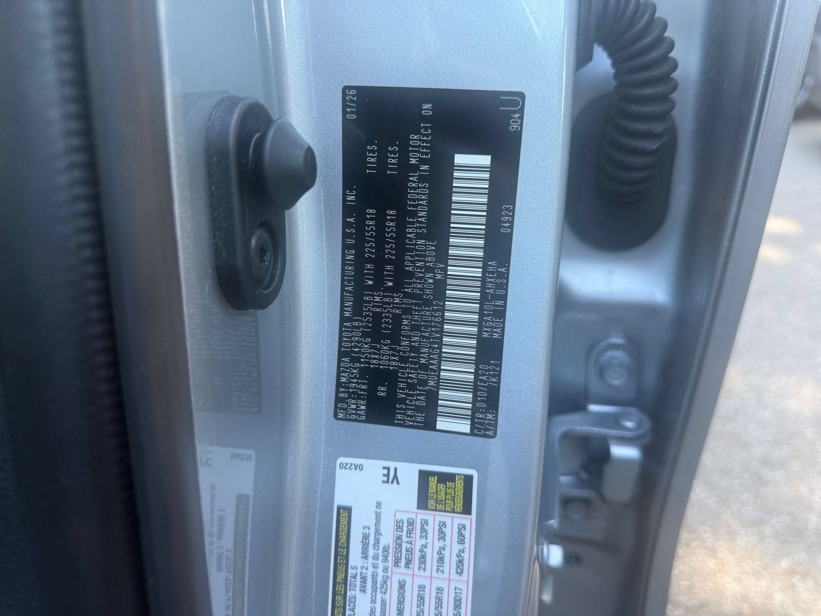 Used 2026 Toyota Corolla Cross XLE FWD image 25