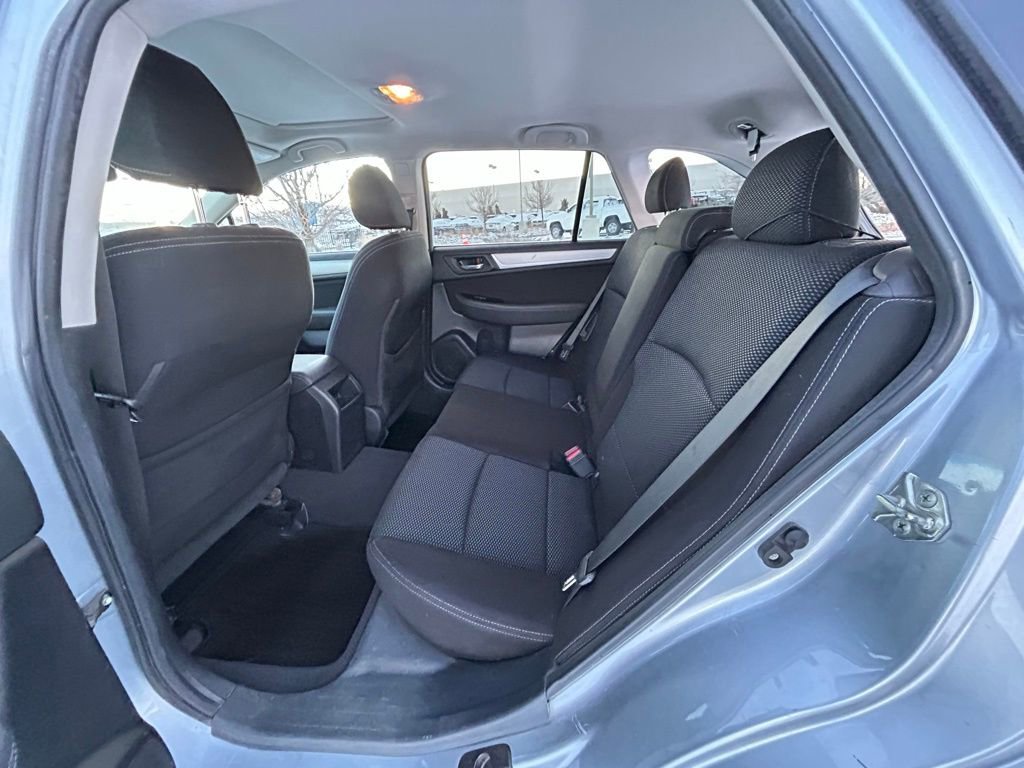 Used 2016 Subaru Outback 2.5i Premium image 28