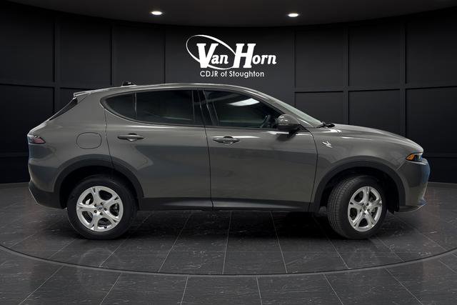 Used 2024 Dodge Hornet GT image 2