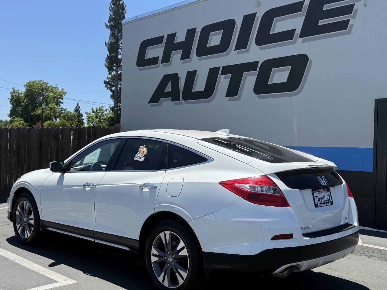 Used 2015 Honda Crosstour EX-L image 24