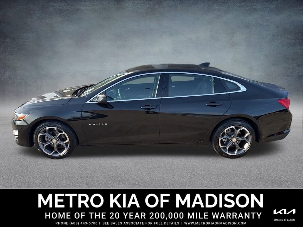 Used 2023 Chevrolet Malibu LT image 3