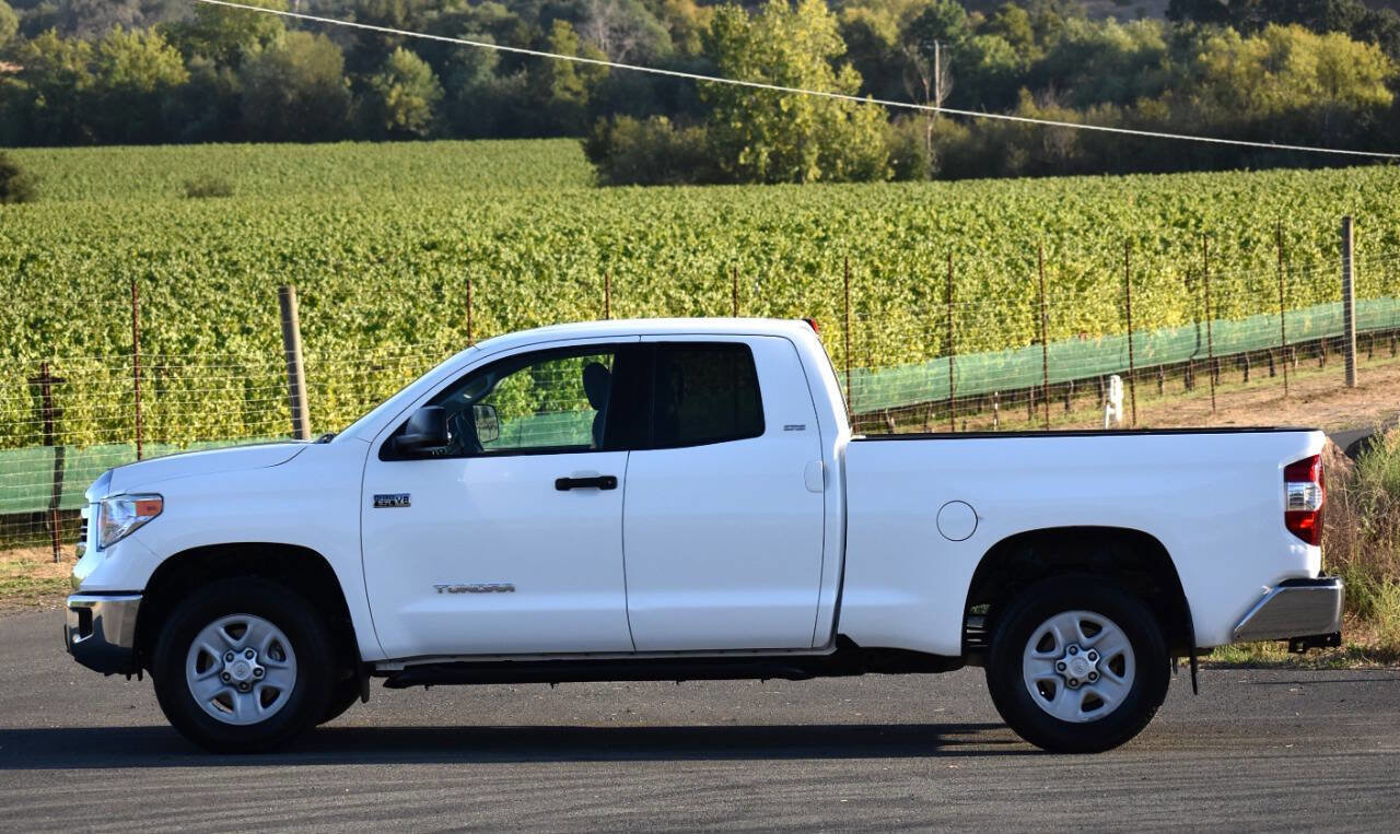 Used 2017 Toyota Tundra SR5 image 22