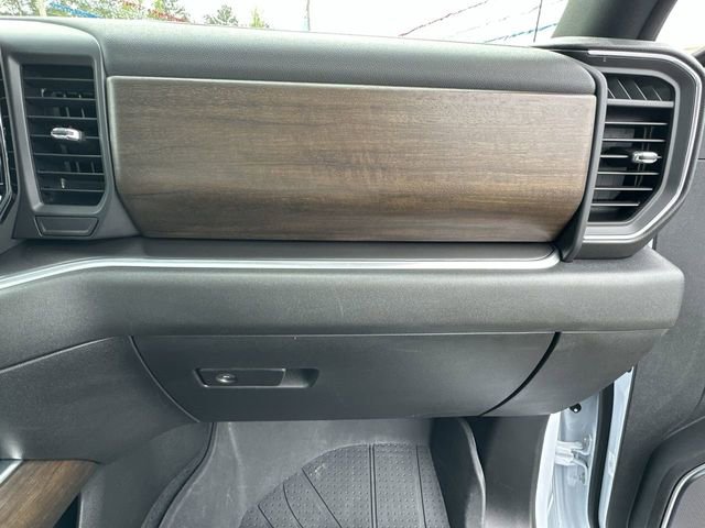 Certified 2026 Chevrolet Silverado 1500 High Country image 29