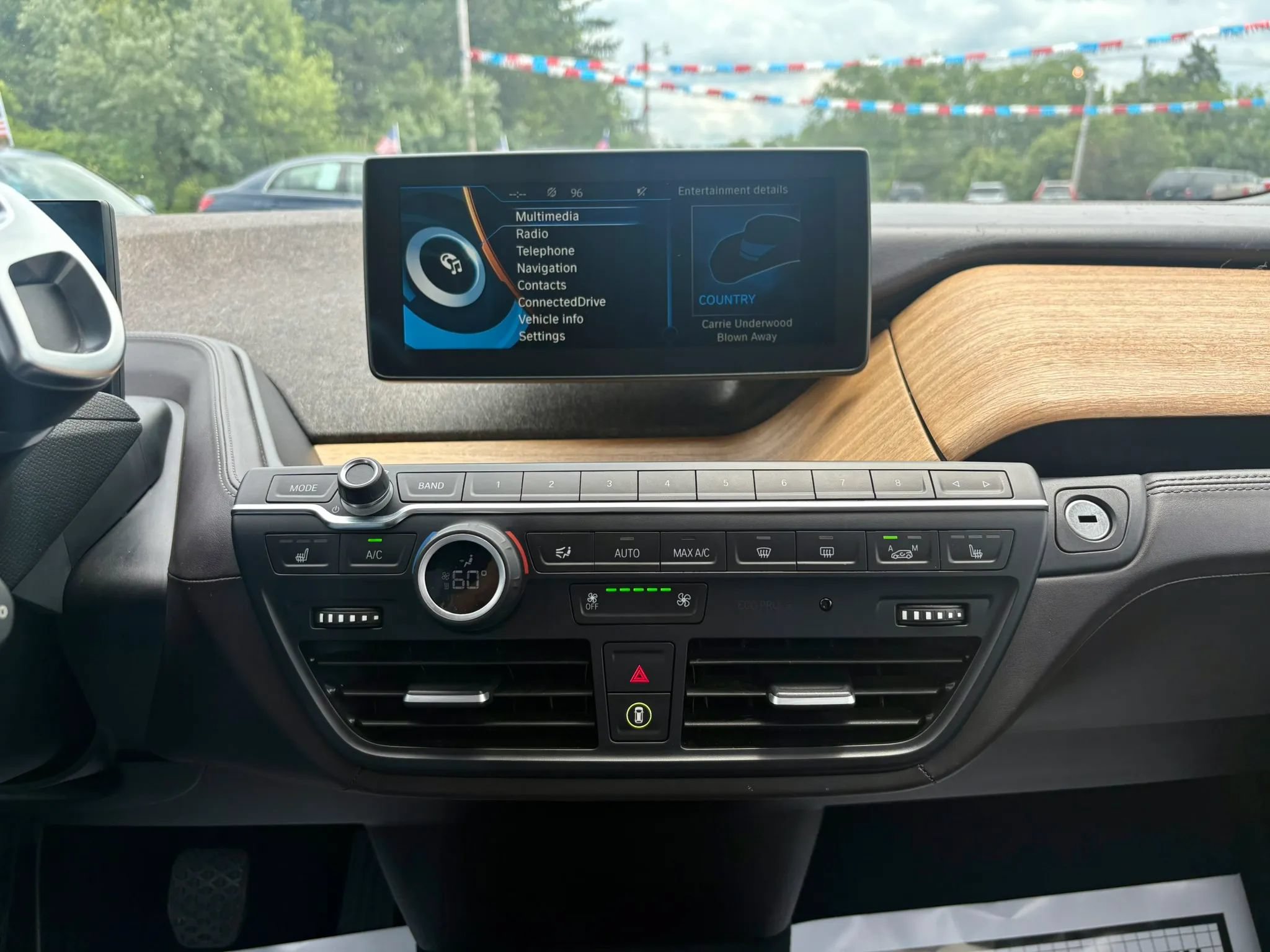 Used 2015 BMW i3 w/ Range Extender RWD image 31