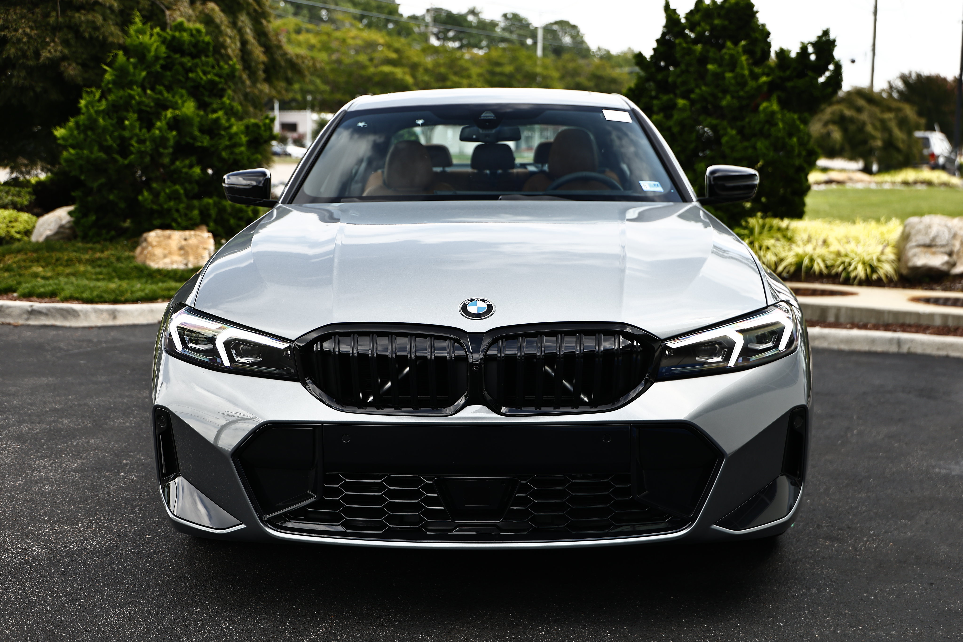 New 2026 BMW 330i Sedan RWD image 13