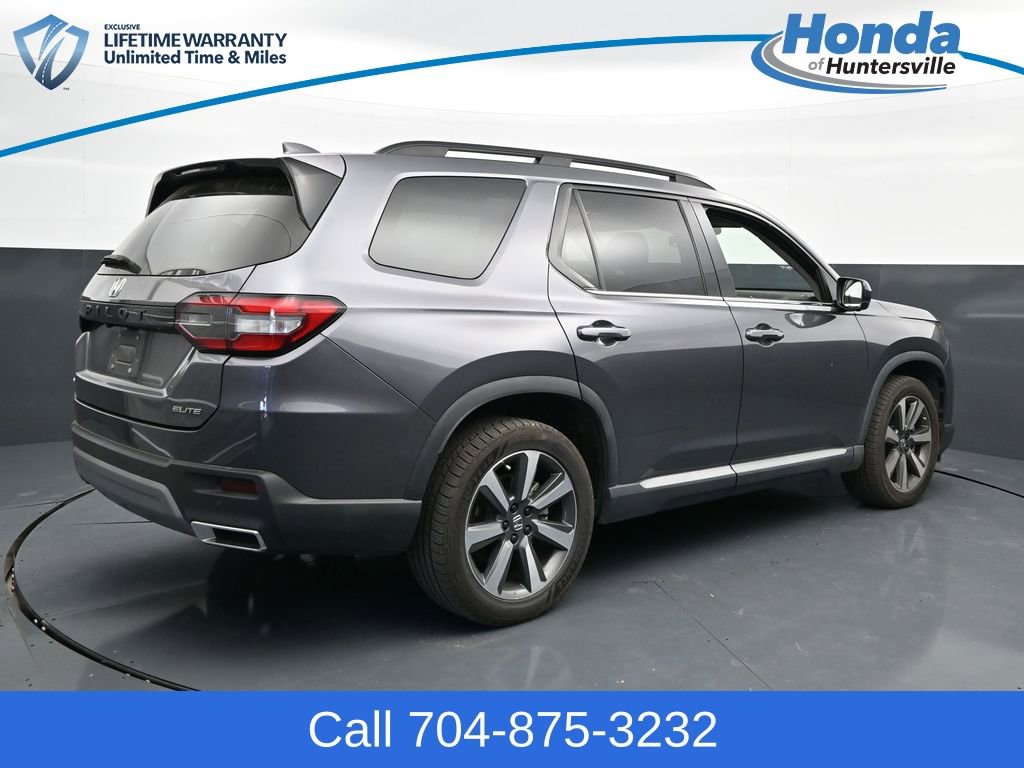 Used 2023 Honda Pilot Elite image 8