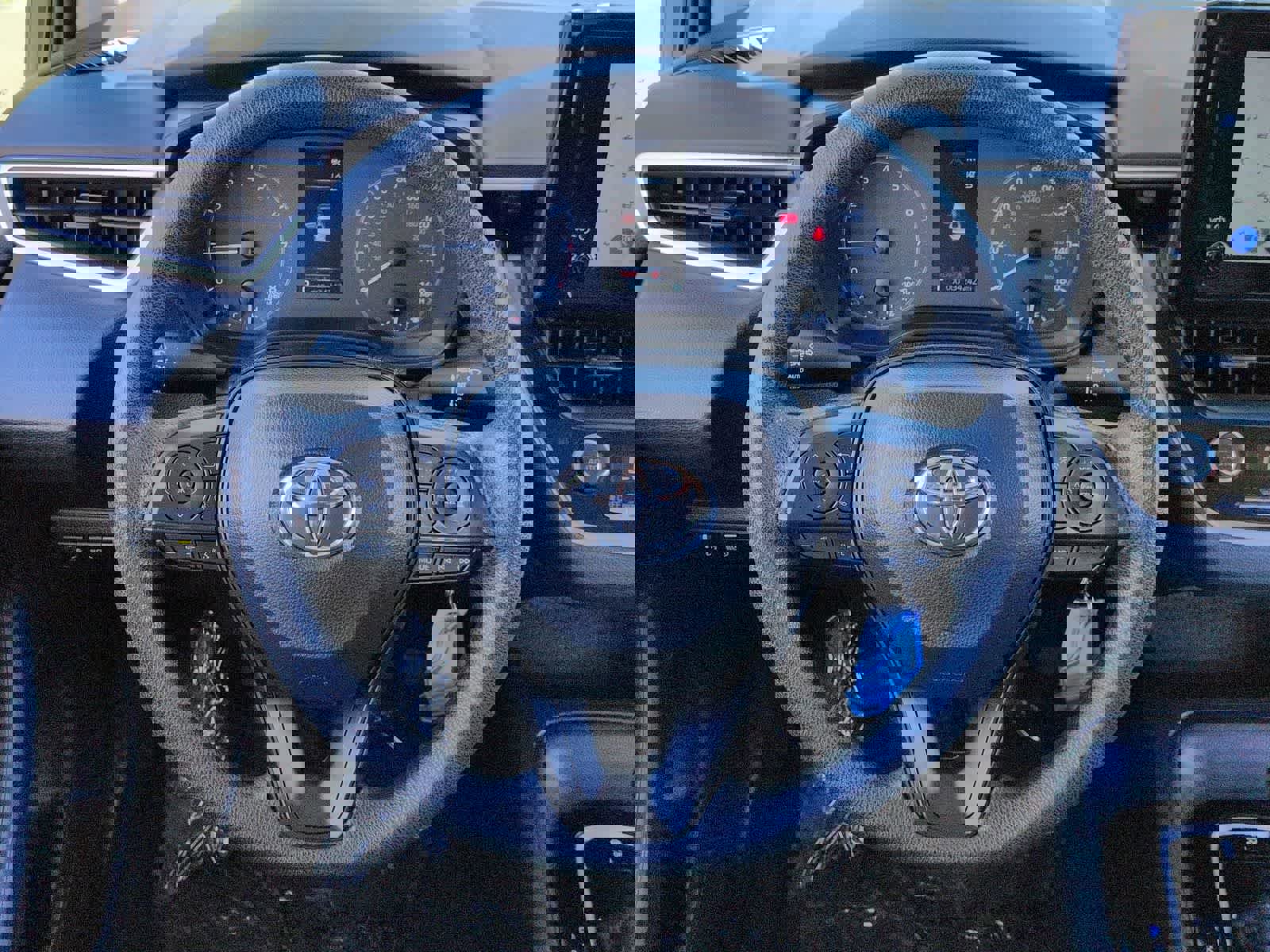 Used 2024 Toyota Corolla LE image 24