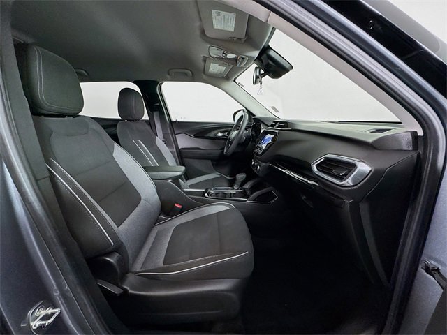 Used 2022 Chevrolet TrailBlazer LT w/ Convenience Package image 40