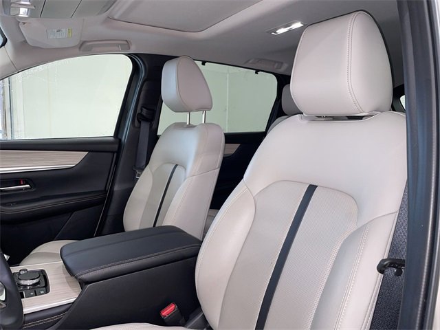 Certified 2025 MAZDA CX-90 3.3 Turbo w/ Preferred Package image 22