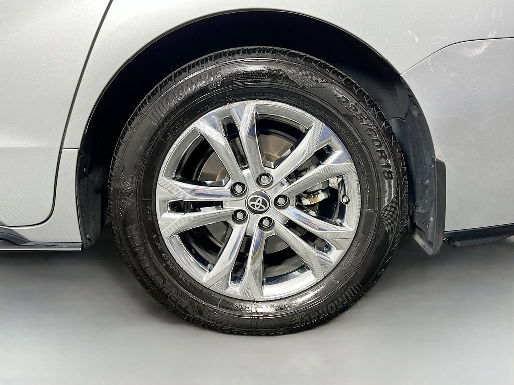 Used 2023 Toyota Sienna XSE w/ XSE Plus Package AWD/4WD image 32