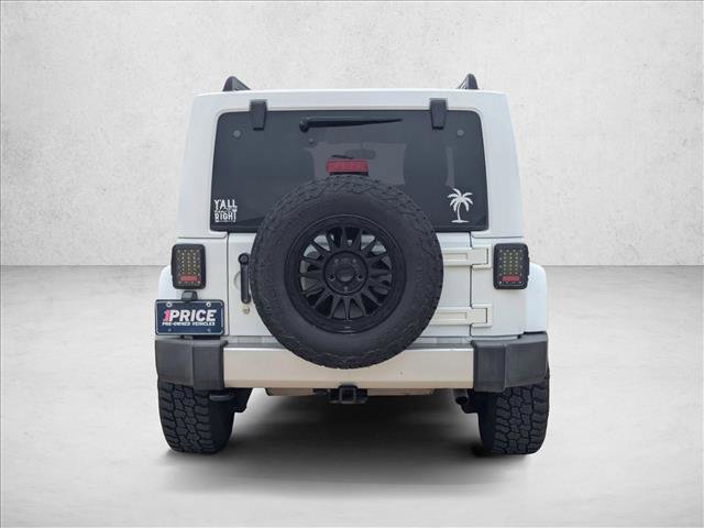 Used 2017 Jeep Wrangler Unlimited Sahara w/ Connectivity Group AWD/4WD image 6
