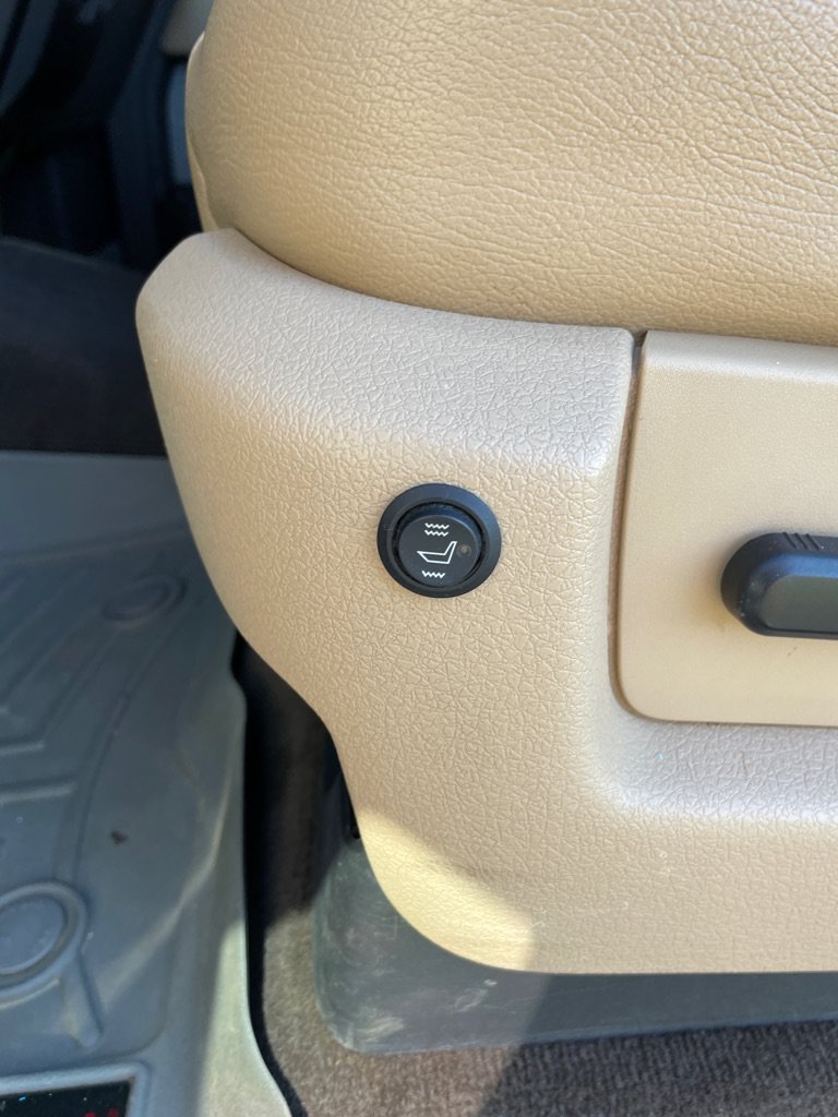 Used 2013 Ford F150 XLT w/ Luxury Equipment Group AWD/4WD image 16