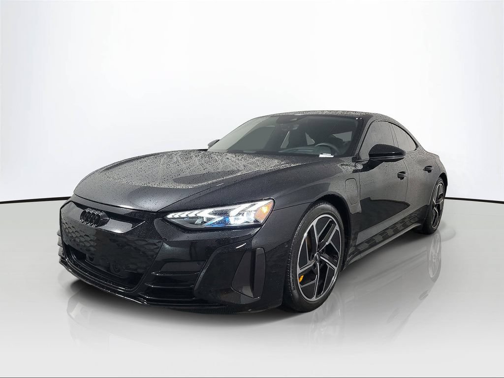 Used 2023 Audi RS e-tron GT w/ Carbon Performance Package AWD/4WD image 3
