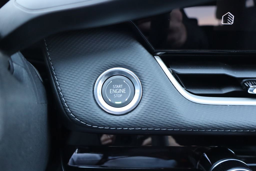 New 2026 Chevrolet Equinox LT image 14