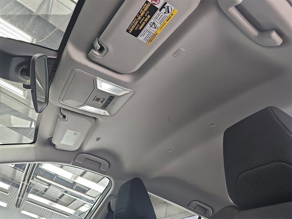 Used 2024 Toyota RAV4 LE image 30