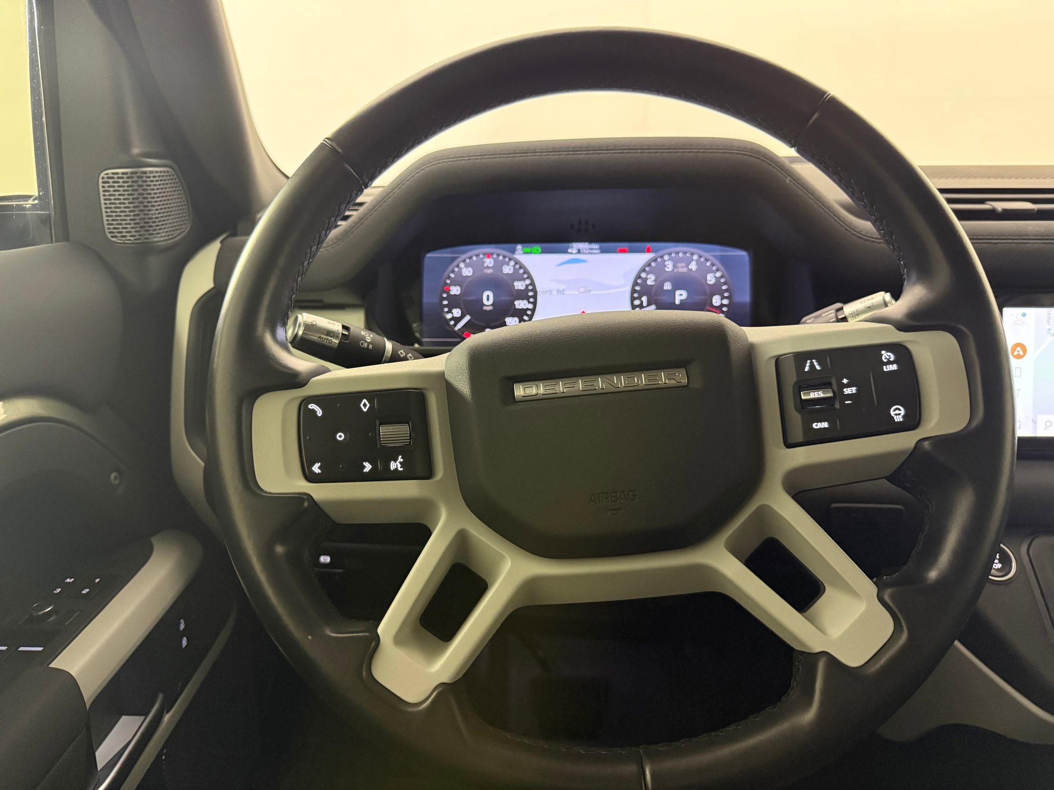 Certified 2021 Land Rover Defender 90 First Edition image 15