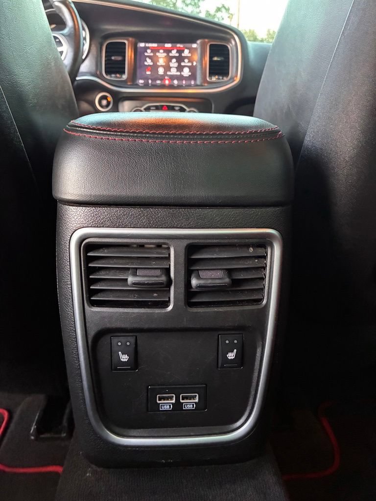 Used 2018 Dodge Charger R/T Scat Pack RWD image 22