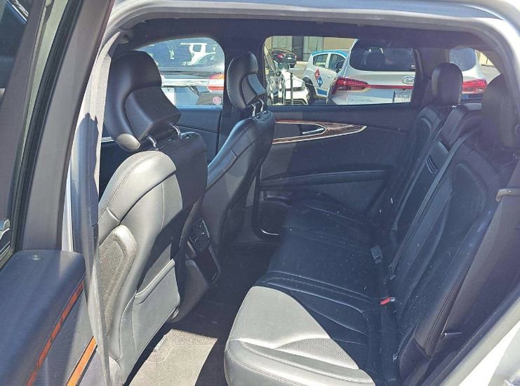 Used 2019 Lincoln Nautilus Select w/ Interior Protection Package AWD/4WD image 10