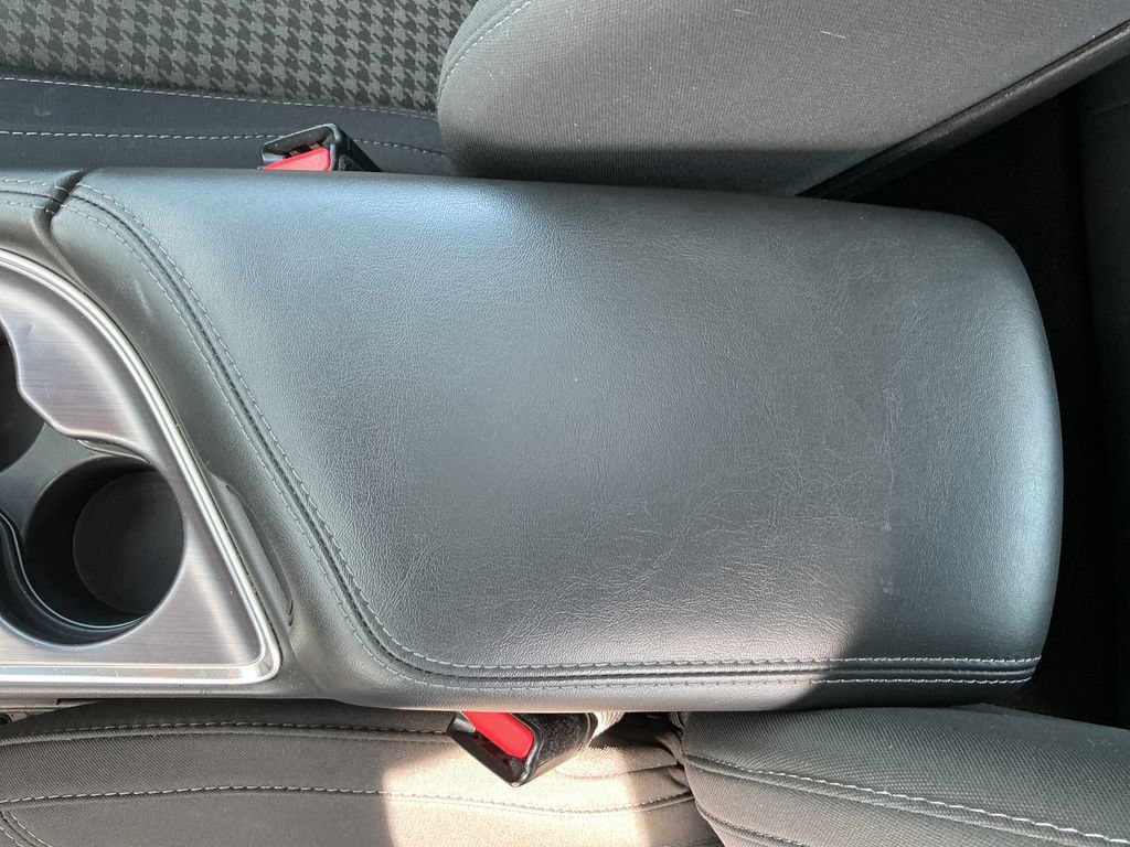 Certified 2018 Dodge Challenger R/T RWD image 28