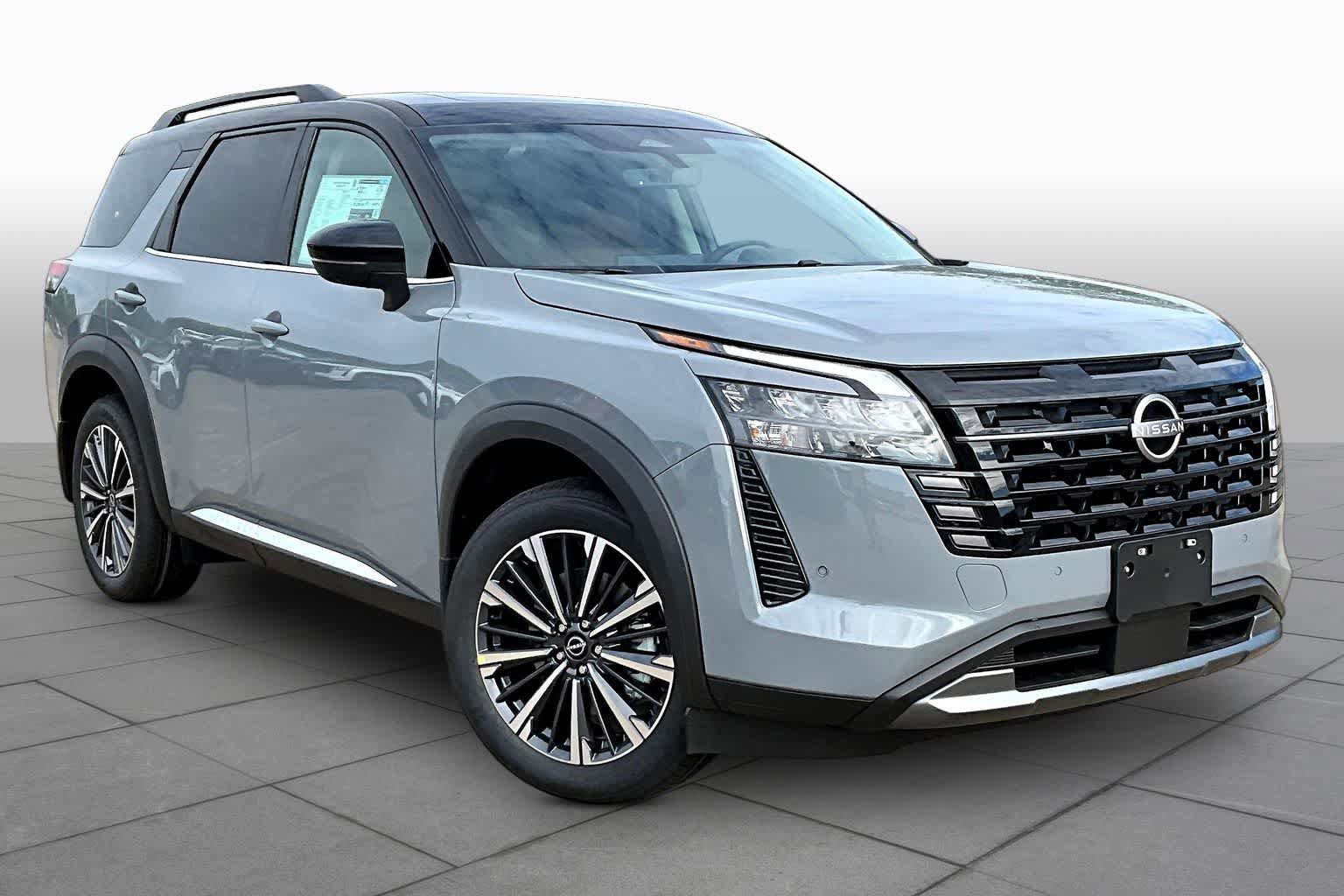 New 2026 Nissan Pathfinder Platinum AWD/4WD image 2
