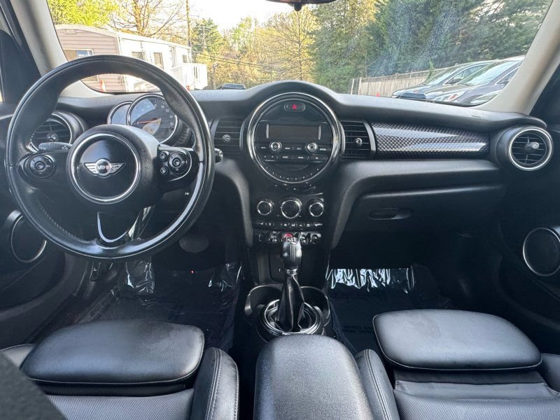 Used 2015 MINI Cooper S FWD image 11