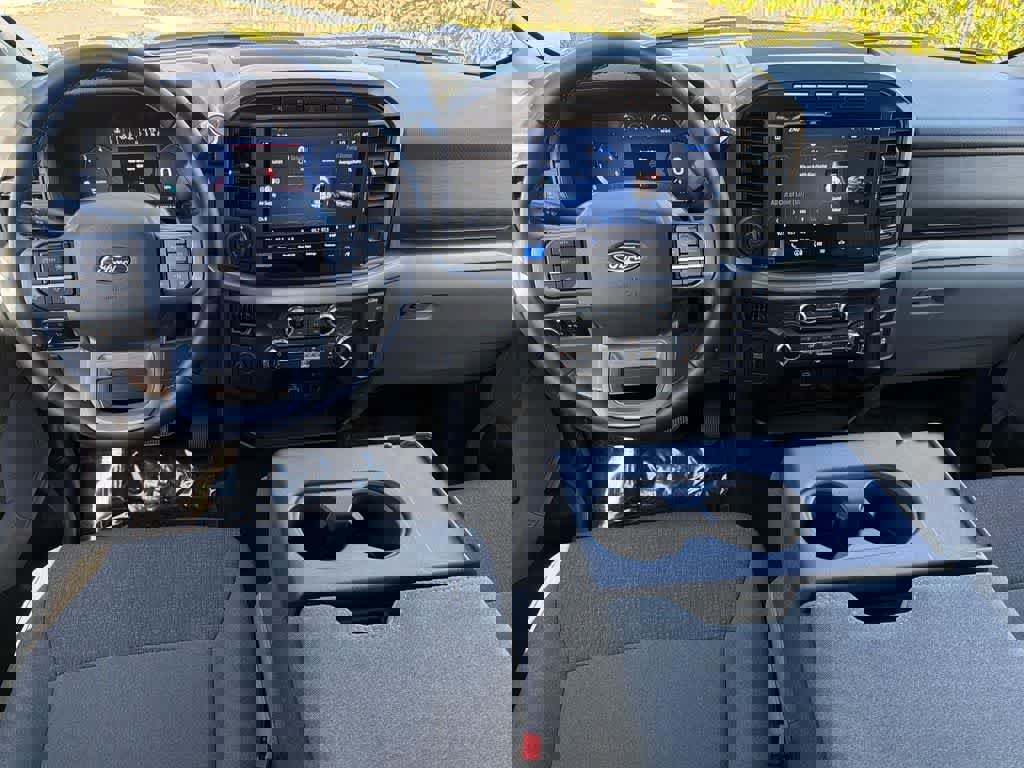 Used 2024 Ford F150 XLT image 11