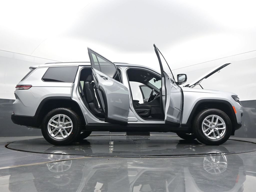 New 2025 Jeep Grand Cherokee L Laredo w/ Luxury Tech Group I image 63