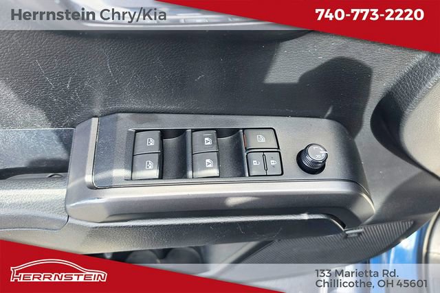 Used 2019 Toyota Tacoma TRD Sport image 14