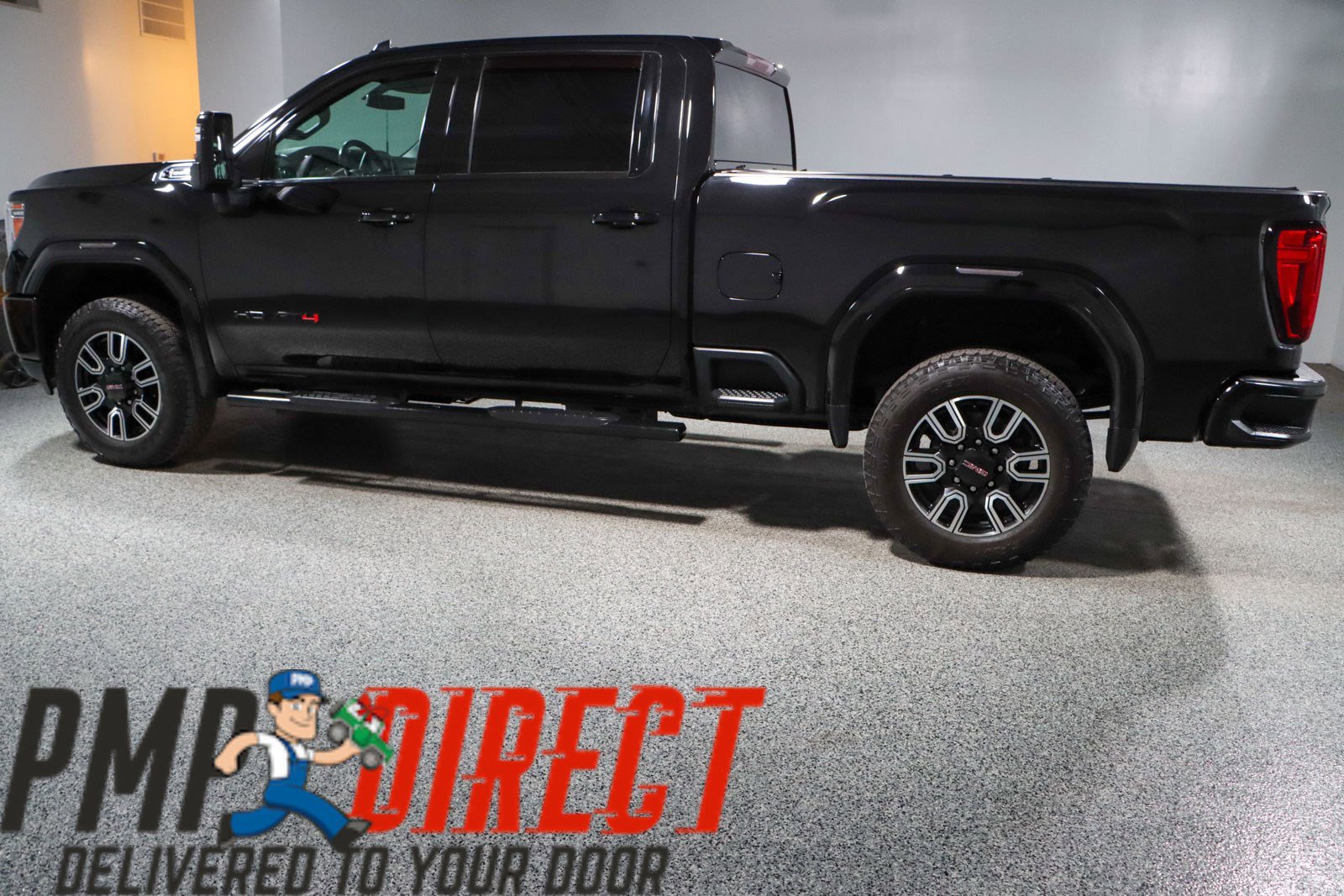 Used 2022 GMC Sierra 2500 AT4 w/ Snow Plow Prep/Camper Package image 10