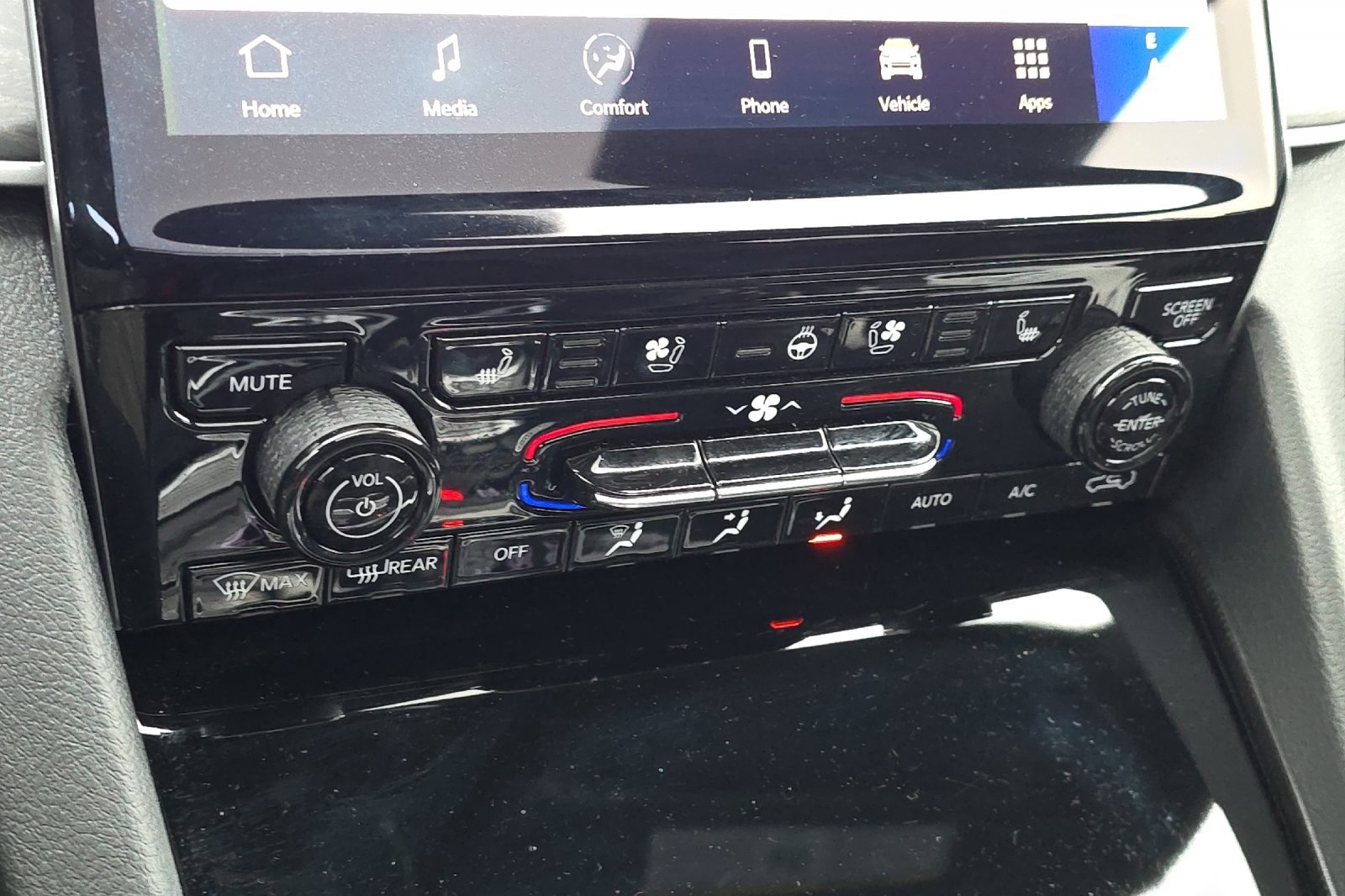 Used 2025 Jeep Grand Cherokee Limited 4xe image 28